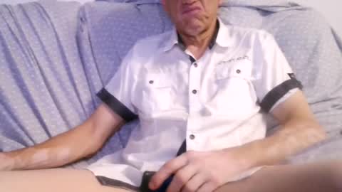 joshep online show from August 2, 12:53 am
