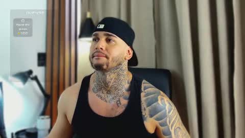 Snapshot of martin_colby05 chatting on June 28, 6:58 pm ONLYFANS Sotoandres modelo independiente online show from June 28, 6:58 pm