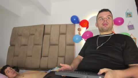 Snapshot of martin_ferrer chatting on July 7, 7:23 am martin_ferrer online show from July 7, 7:23 am