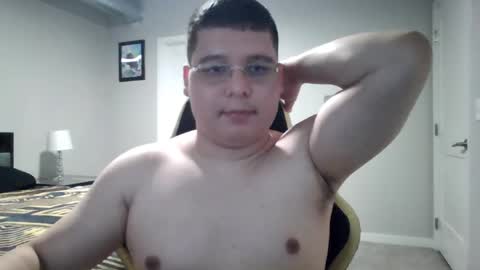 martin_militaryboy online show from May 27, 1:57 am