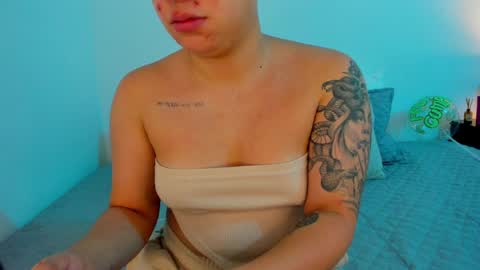 Snapshot of martina_connor1 chatting on April 9, 10:53 am C A R O L I N A online show from April 9, 10:53 am