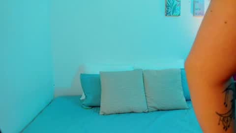 Snapshot of martina_connor1 chatting on April 20, 10:51 am C A R O L I N A online show from April 20, 10:51 am