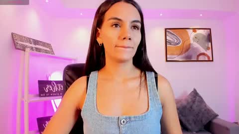 Martina online show from April 18, 11:14 am