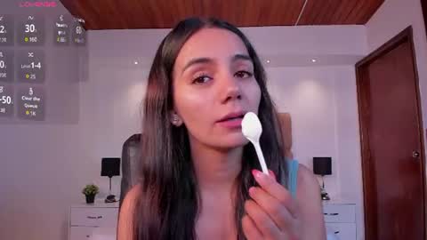 Snapshot of martina_mancinii chatting on June 24, 1:10 pm Martina online show from June 24, 1:10 pm