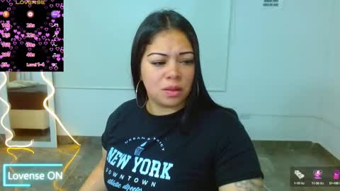 Snapshot of martina_tay chatting on March 12, 3:02 am Hey im martina online show from March 12, 3:02 am