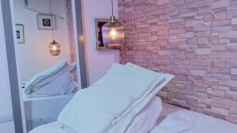 Martina online show from March 13, 4:24 pm