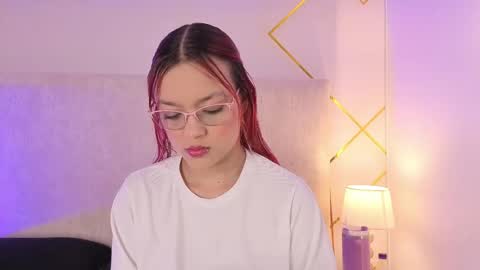 Martina  online show from May 24, 8:03 pm