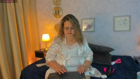 Martina Caicedo online show from May 30, 10:56 am