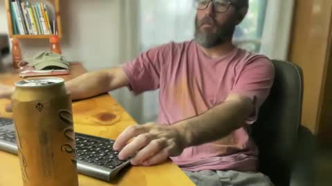 Snapshot of martincito22xl chatting on January 8, 10:16 pm Martincito online show from January 8, 10:16 pm