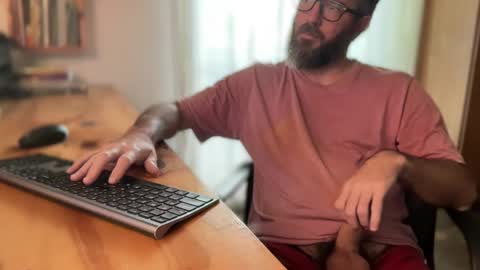 Snapshot of martincito22xl chatting on February 25, 11:19 am Martincito online show from February 25, 11:19 am