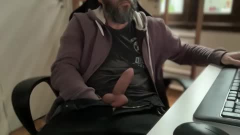 Snapshot of martincito22xl chatting on September 15, 8:20 pm Martincito online show from September 15, 8:20 pm