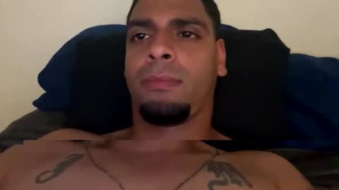 Snapshot of martinfly89 chatting on May 13, 1:30 pm martinfly89 online show from May 13, 1:30 pm