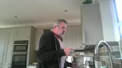 martinrgbxxxx online show from May 21, 7:48 am