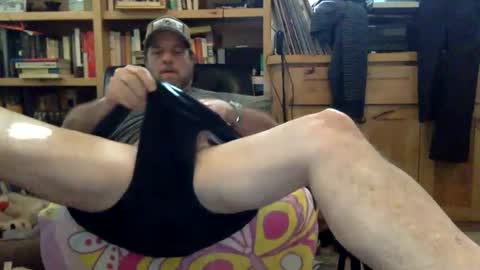 martinstolcris online show from February 2, 6:17 pm