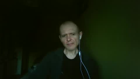 Snapshot of martinx4you chatting on March 19, 5:00 am CumShowerJustForRoundJuicyBootyDirtyMilfsWetHole online show from March 19, 5:00 am