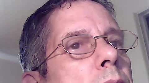Snapshot of martylv702 chatting on July 1, 2:13 am marty online show from July 1, 2:13 am