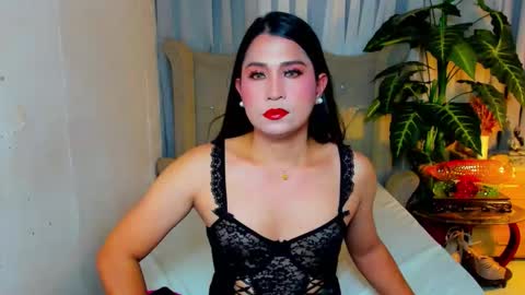 marveloushugecumontop online show from January 18, 7:28 pm