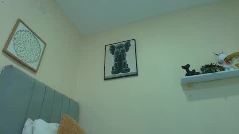 mary_cute9 online show from May 28, 12:02 pm