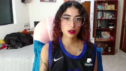 Snapshot of mary_jane1_ chatting on February 22, 12:49 am mary online show from February 22, 12:49 am