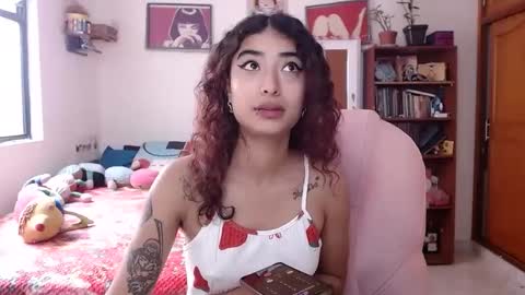 Snapshot of mary_jane1_ chatting on March 4, 12:44 pm mary online show from March 4, 12:44 pm