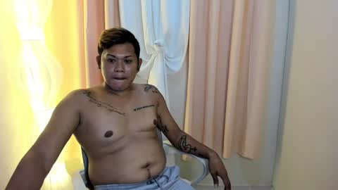Snapshot of mary_joaquin chatting on August 2, 8:24 am mary_joaquin online show from August 2, 8:24 am