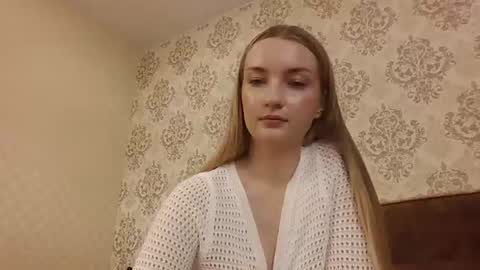 Snapshot of mary_rage chatting on July 2, 10:43 am mary_rage online show from July 2, 10:43 am