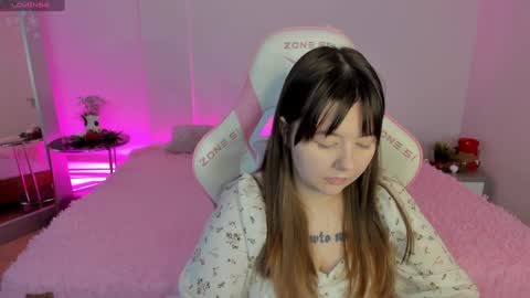 mary_stevenss online show from January 14, 8:20 am