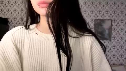 Snapshot of maryamtraylor chatting on December 21, 6:42 am Sofia online show from December 21, 6:42 am