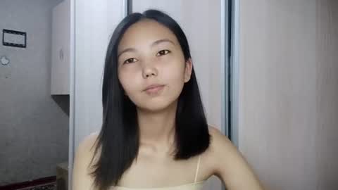 Snapshot of marybellegalaviz chatting on July 10, 12:08 pm Lily online show from July 10, 12:08 pm