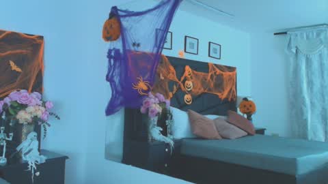       online show from October 24, 1:35 am