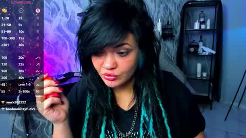 Mary online show from November 16, 2:50 am