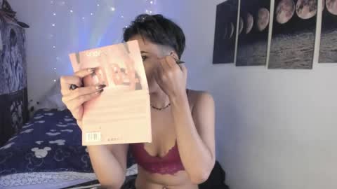 Snapshot of maryjane_785039 chatting on May 22, 12:22 pm maria online show from May 22, 12:22 pm