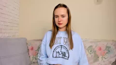 Mari online show from February 22, 8:07 pm