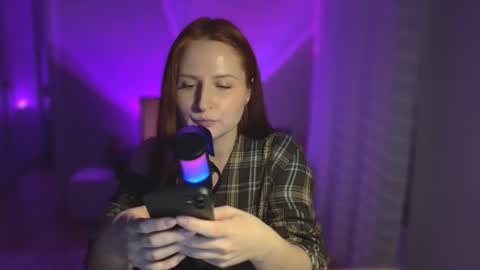 Snapshot of maryleesa chatting on April 30, 9:19 pm SirenVictoria online show from April 30, 9:19 pm