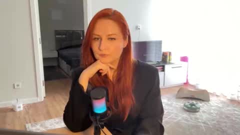 Snapshot of maryleesa chatting on May 19, 3:51 pm SirenVictoria online show from May 19, 3:51 pm