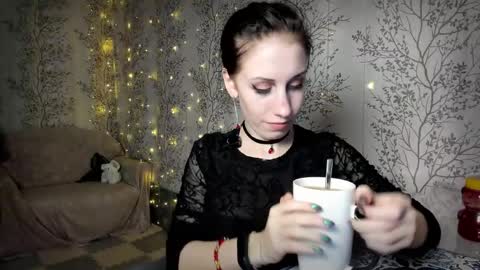 Snapshot of marylou_ chatting on November 26, 11:44 am Mary Lou online show from November 26, 11:44 am