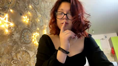 Snapshot of maryloumcglohon chatting on May 17, 5:09 pm Liza online show from May 17, 5:09 pm