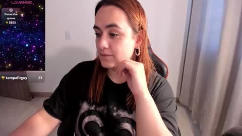 Dulce Maria online show from March 13, 10:05 pm