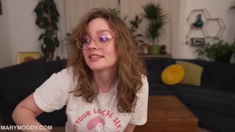 Mary Moody online show from February 20, 2:30 am