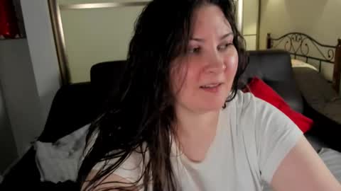 Snapshot of maryswon chatting on February 28, 9:01 pm Mary online show from February 28, 9:01 pm