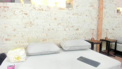 maryy campbell online show from April 9, 11:04 am