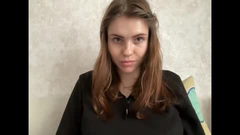 Snapshot of maryyourr chatting on December 4, 12:03 pm MaryYourr online show from December 4, 12:03 pm