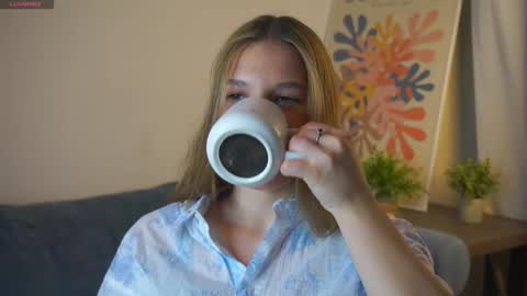 Sunny online show from February 18, 9:00 pm