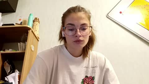 Kelly online show from March 18, 9:12 am