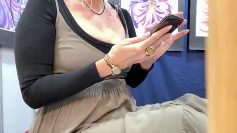 Snapshot of masamorporfavor chatting on October 25, 2:02 pm masamorporfavor online show from October 25, 2:02 pm