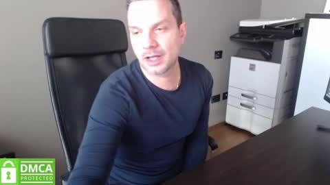 Snapshot of maschiodavide89 chatting on November 7, 10:15 am David online show from November 7, 10:15 am