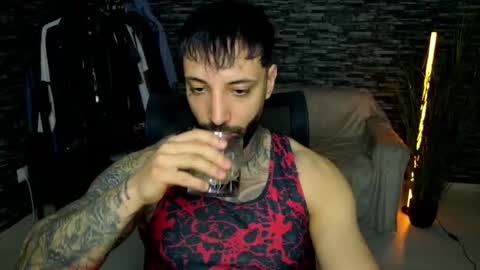masculineguy69 online show from March 15, 7:20 pm