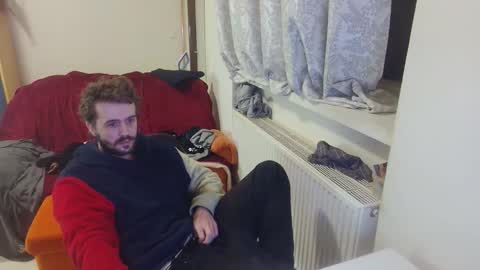 Snapshot of mash_potatoes_are_good chatting on December 1, 1:21 am mash_potatoes_are_good online show from December 1, 1:21 am