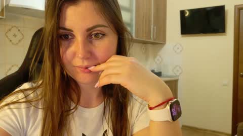 Snapshot of masha_queen chatting on January 28, 7:32 pm Masha online show from January 28, 7:32 pm