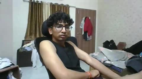 Mask Boy online show from February 4, 5:08 pm